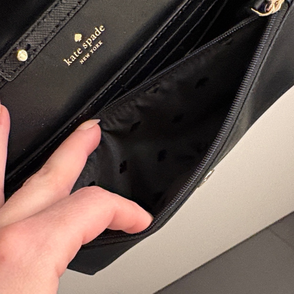 Kate Spade Elegant Black Crossbody Bag - Picture 7 of 8